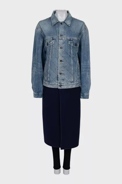 Coat with contrasting hem