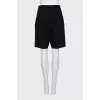Straight-cut wool shorts with pockets