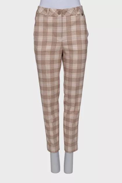 Tapered plaid trousers