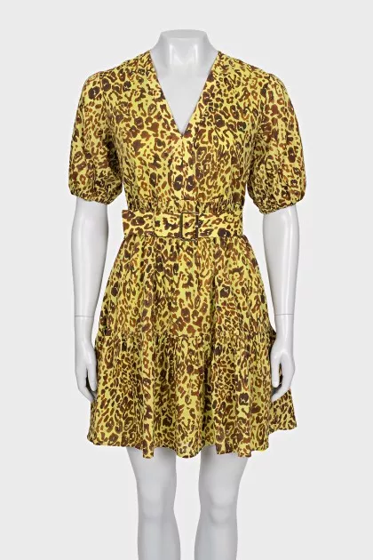Fitted dress in animal print