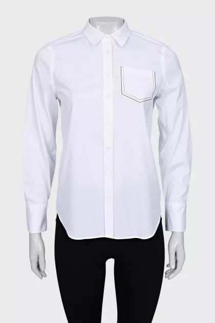 Shirt with a breast pocket