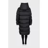 Voluminous down jacket with buttons