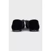 Velvet ballet flats decorated with bows