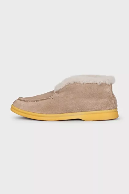 Insulated suede loafers