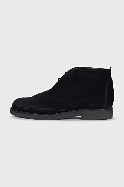 Black suede boots