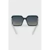 Sunglasses with marble temples