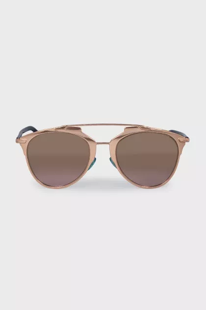 Sunglasses with blue temples