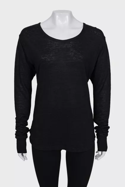 Loose-fitting long sleeve shirt