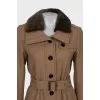 Brown coat with a detachable collar