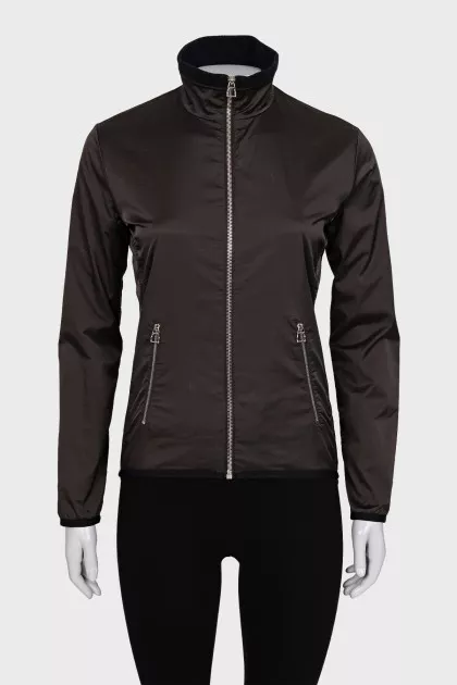 Slim-fit jacket with a zipper