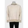 Men's sweater with a printed collar