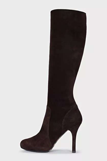 High suede boots with heels