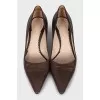 Шкіряні туфлі на підборах kitten heel