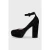 Black block heel shoes