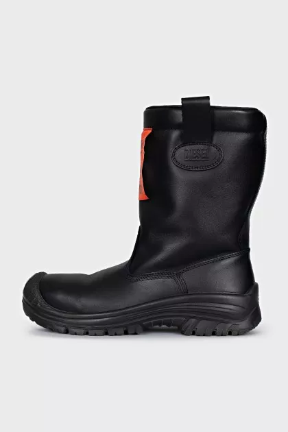 Men's leather boots without fastening