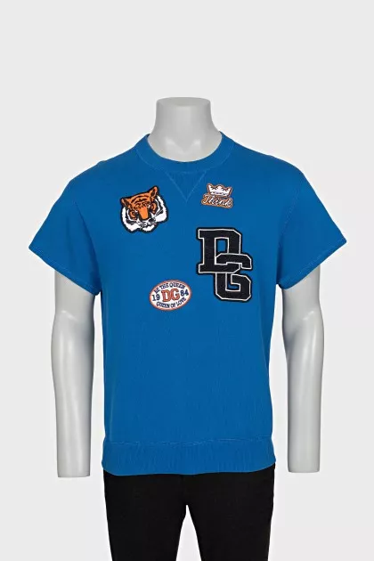 Men's blue t-shirt with patches