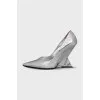 Cheope silver shoes