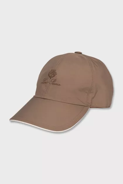 Brown cap with embroidered logo
