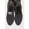 Insulated leather boots with heels