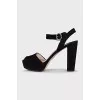 Block heel sandals