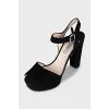 Block heel sandals