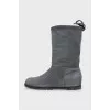 Insulated grey boots
