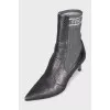 Leather ankle boots with rubber inserts