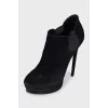 Suede ankle boots with a textured sole