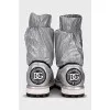 Silver boots with elastic bands