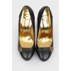 Crocodile-effect leather high-heeled pumps