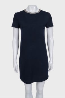 Blue wool dress with a decorated collar
