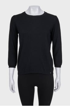 Black jumper decorated with crystals