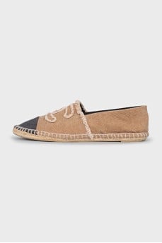 Espadrilles with a signature logo