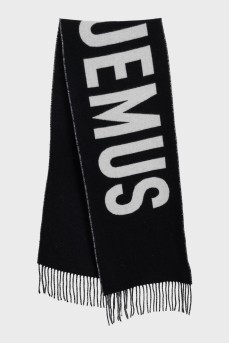 Men's scarf with branded print and tag
