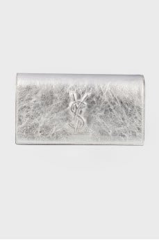 Silver clutch on the button