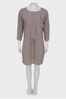 Striped dress on puffs