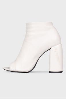 Leather ankle boots with open toe