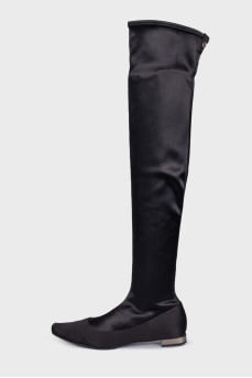 Textile boots with metal toe