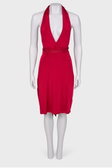 Stretchy dress with label