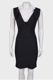 Black bodycon dress