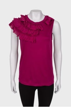 Pink ruffled top