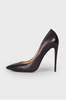 Classic leather shoes