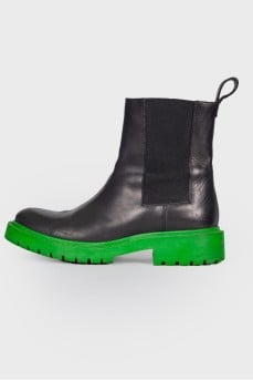 Men's boots with green soles