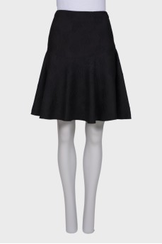 Black textured skirt with tag