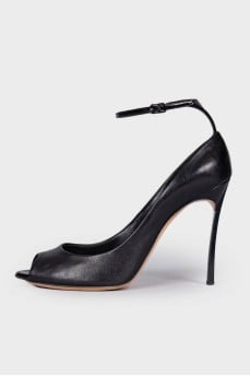 Leather stiletto sandals