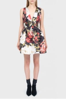 V-neck dress