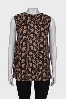 Printed sleeveless blouse