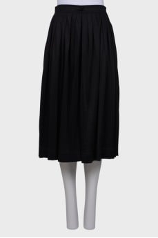 Black loose fit trousers