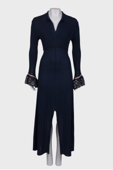 Bodycon dress with slits