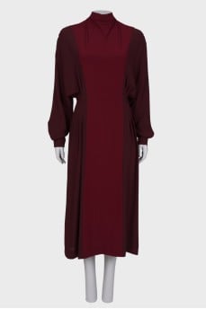 Burgundy dress with batwing sleeve